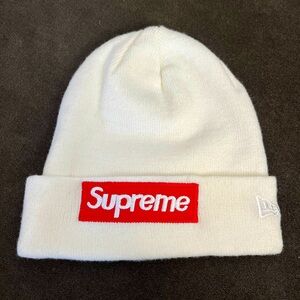 Supreme White Beanie